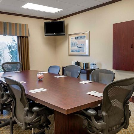 Hampton Inn Greenfield Dış mekan fotoğraf