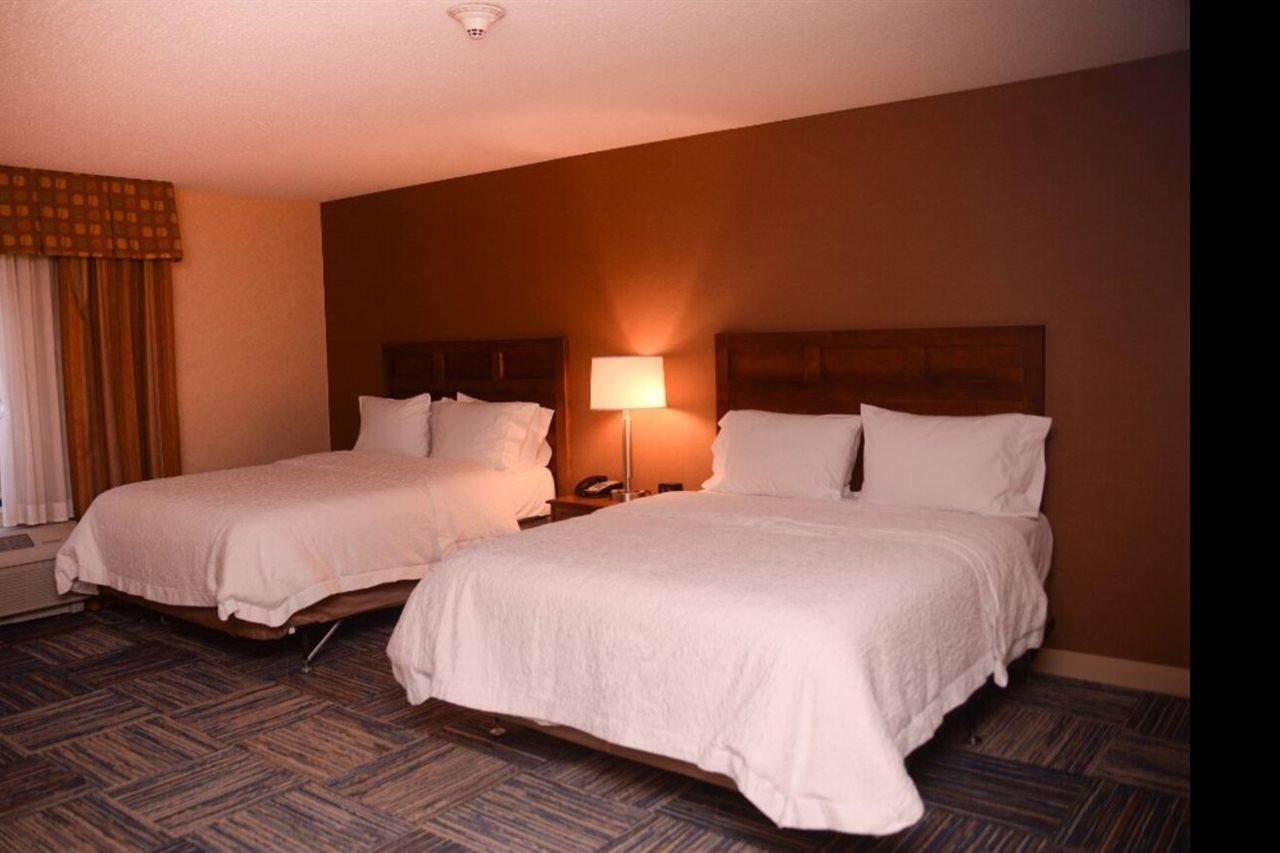 Hampton Inn Greenfield Dış mekan fotoğraf