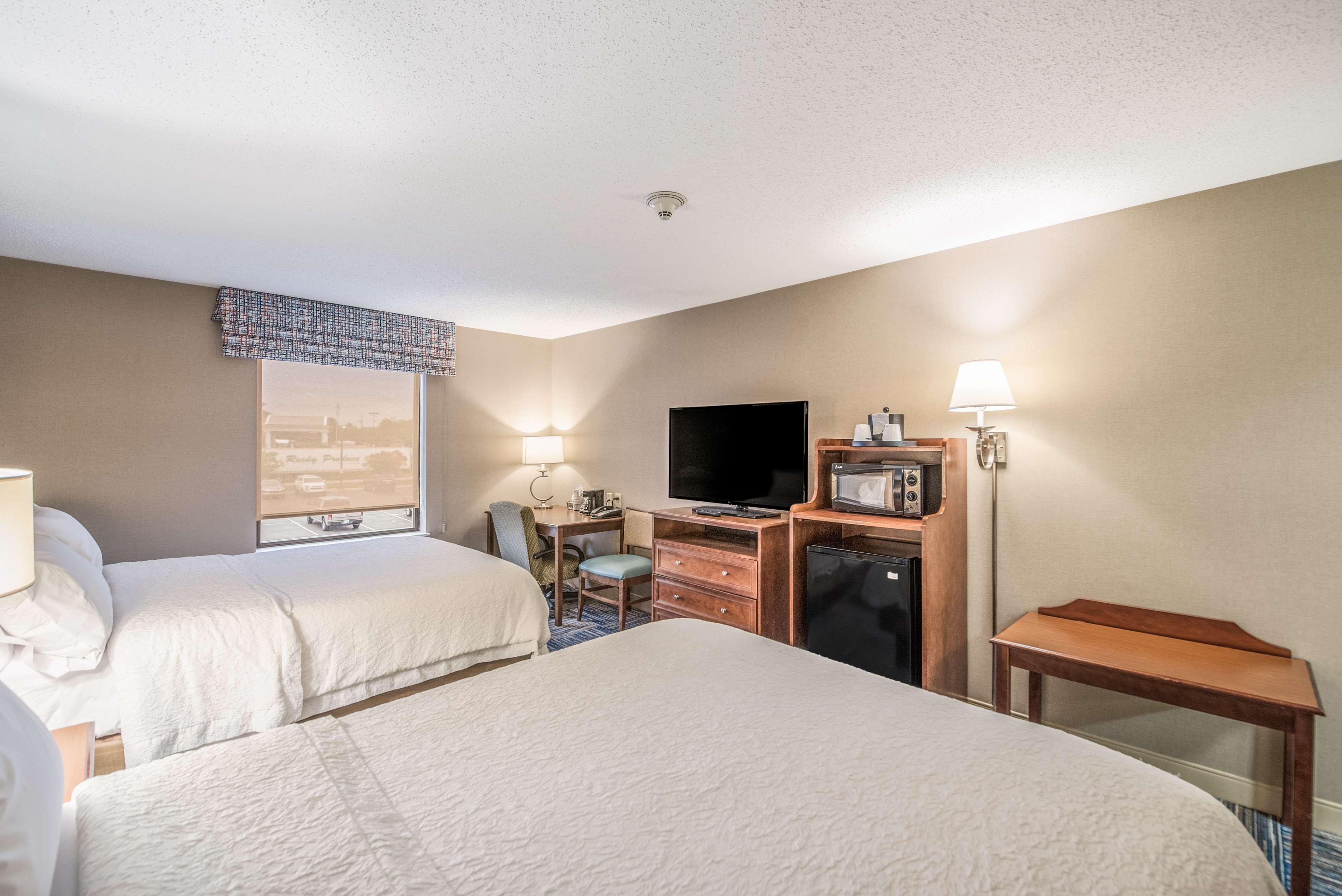Hampton Inn Greenfield Dış mekan fotoğraf