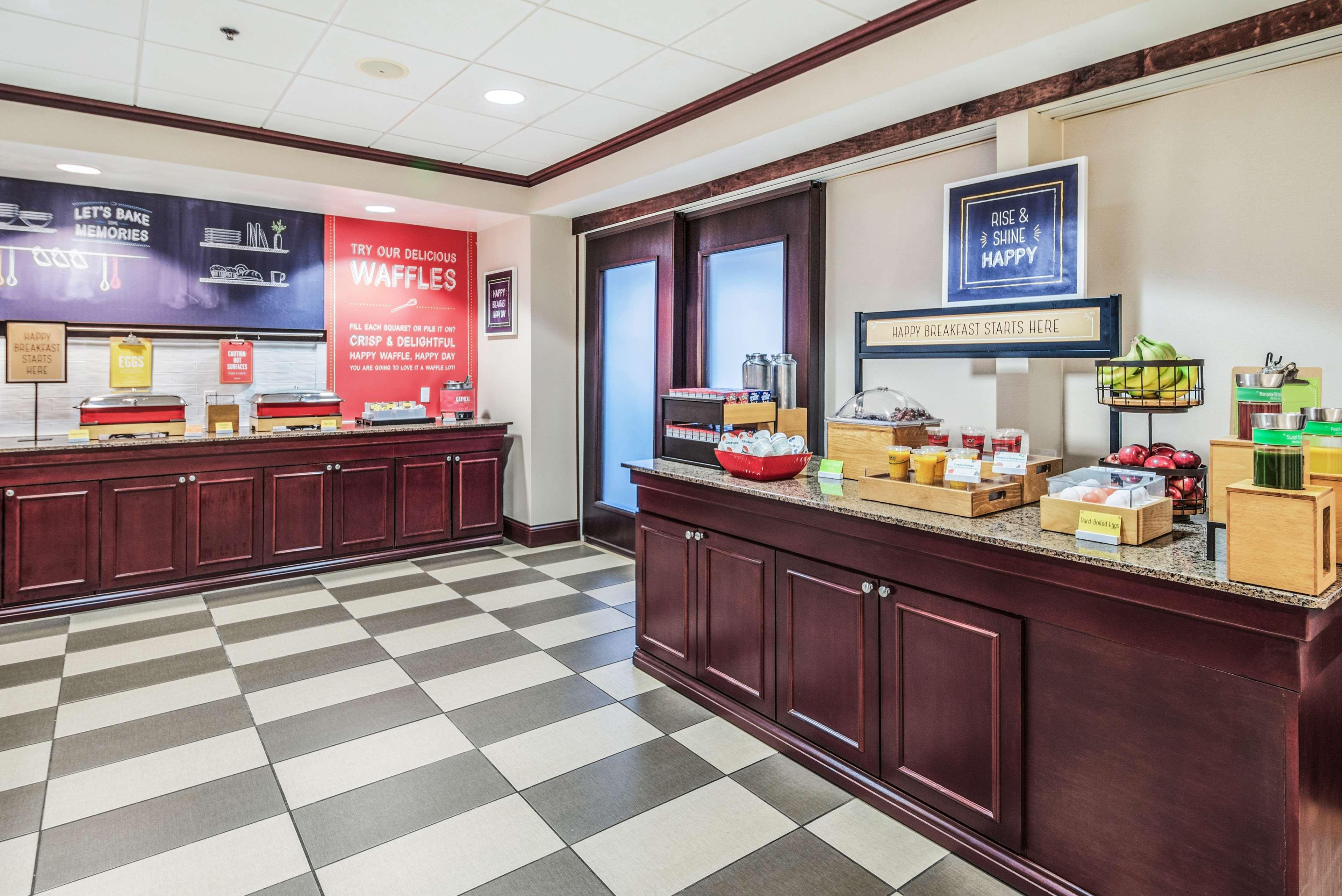 Hampton Inn Greenfield Dış mekan fotoğraf
