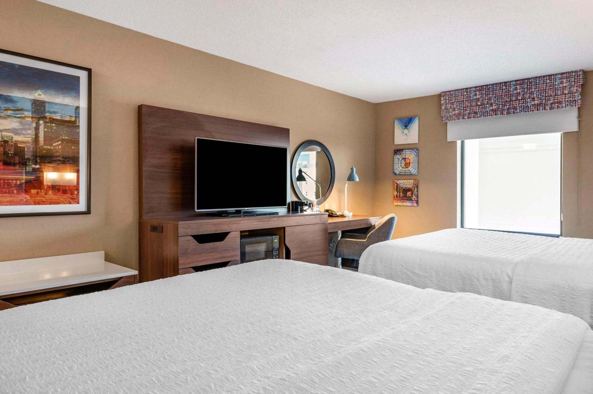 Hampton Inn Greenfield Dış mekan fotoğraf