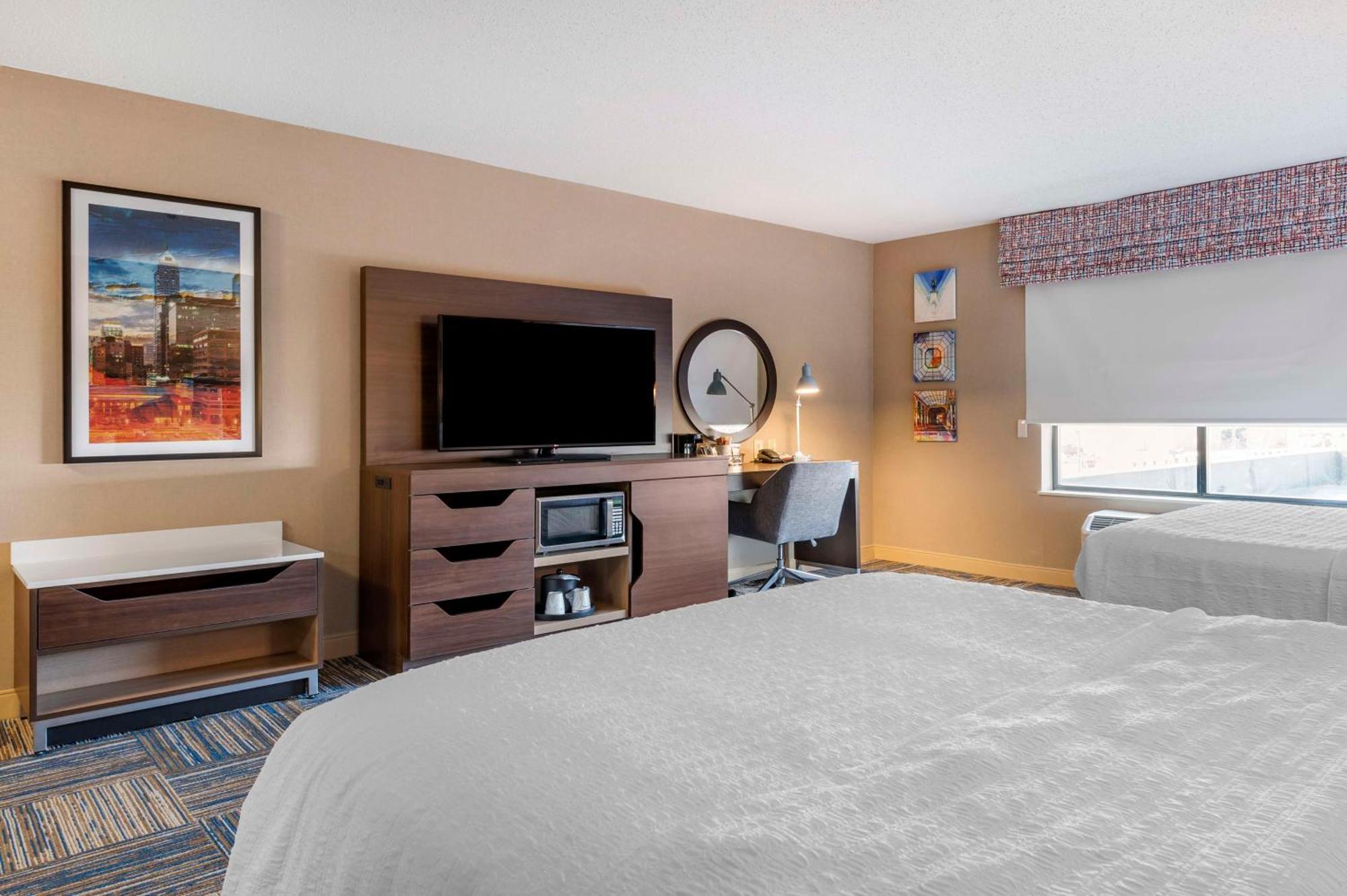 Hampton Inn Greenfield Dış mekan fotoğraf