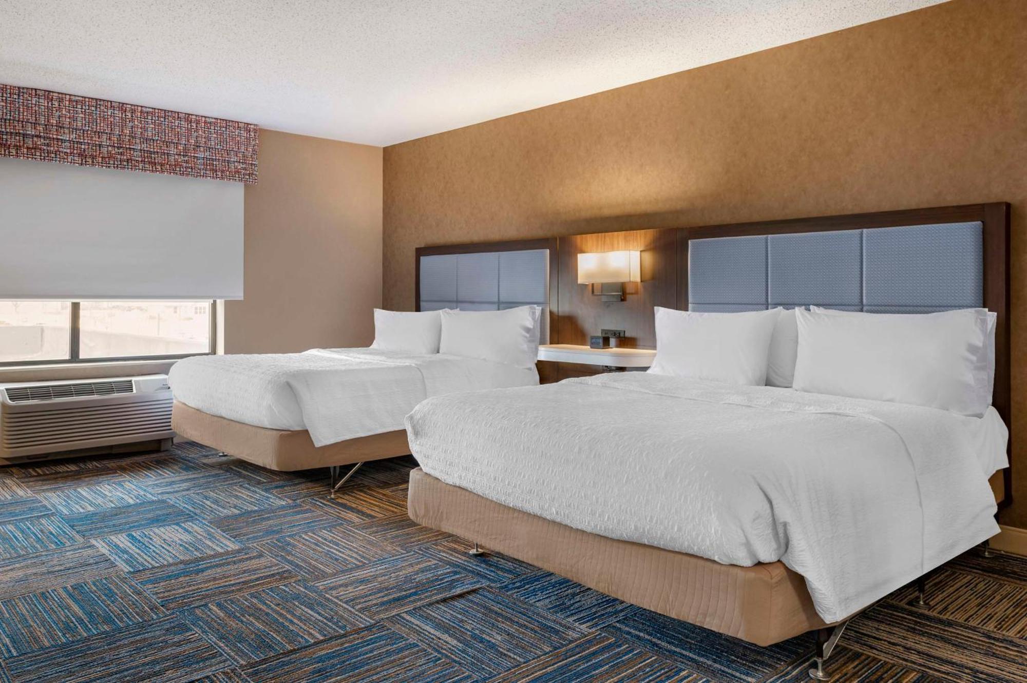 Hampton Inn Greenfield Dış mekan fotoğraf